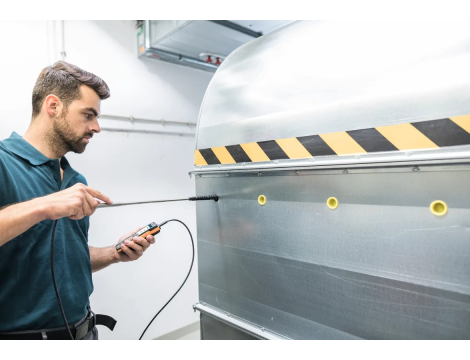 Miernik wielofunkcyjny Testo 440 z bezprzewodową sondą wiatraczkową (Ø 100 mm) i przewodową sondą wiatraczkową (Ø 16 mm) - 3